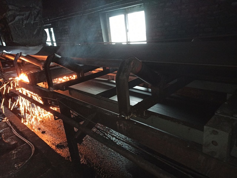 1645522385720641.jpg 哈密4臺井下防爆秤.jpg